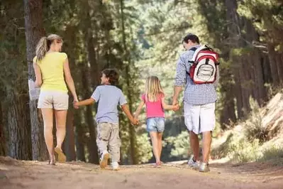 family hiking in the Smoky Mountains