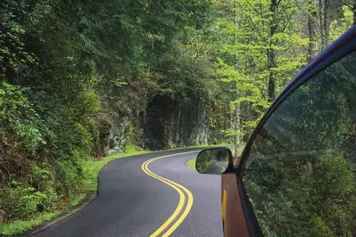 car traveling through the windy roads in the Smoky Mountains