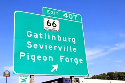 exit 407 sign