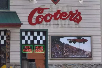 cooters place gatlinburg