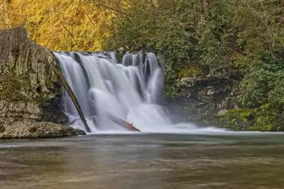 abrams falls in cades cove