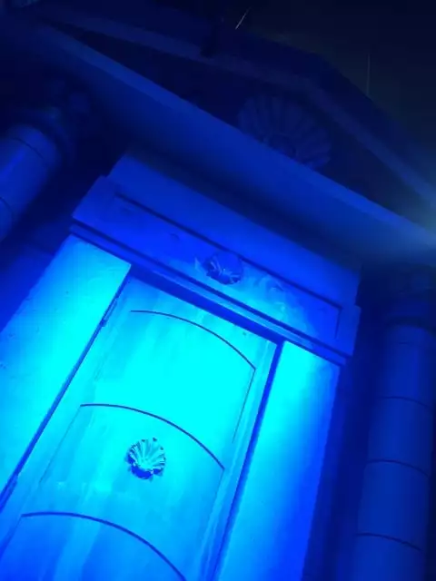 temple-door