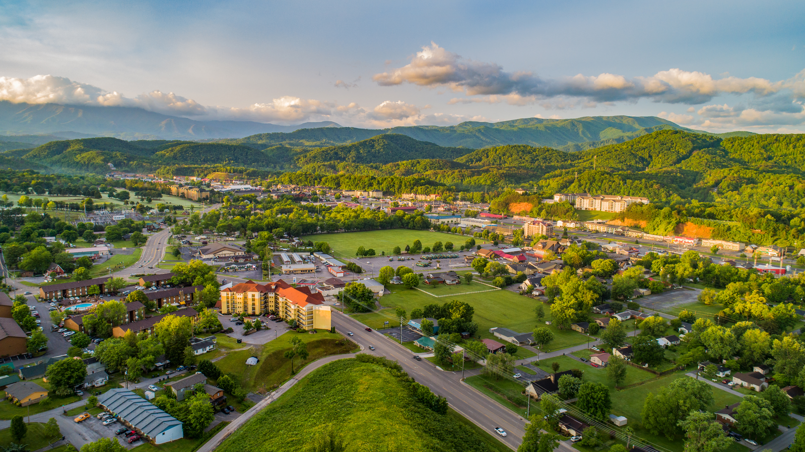 businesses in gatlinburg