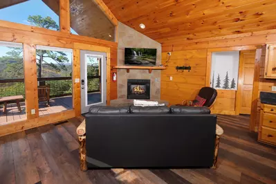 Panoramic Pointe