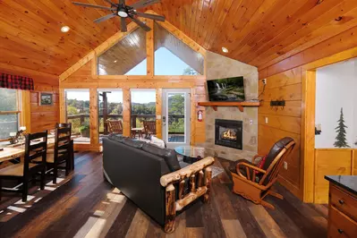 Panoramic Pointe