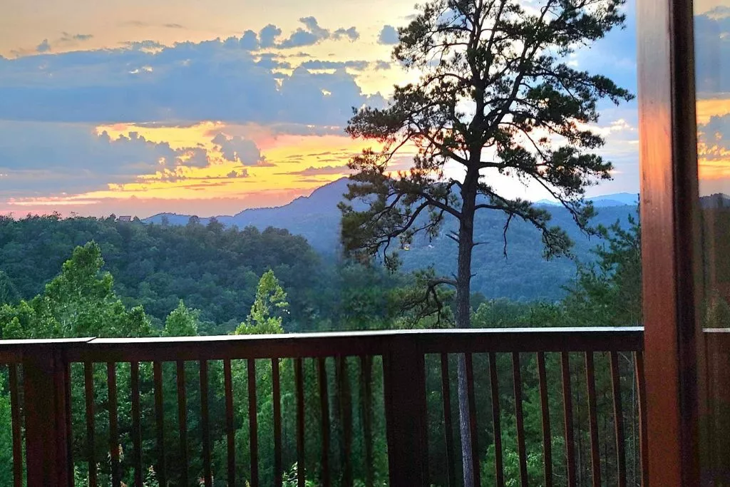 Panoramic Pointe