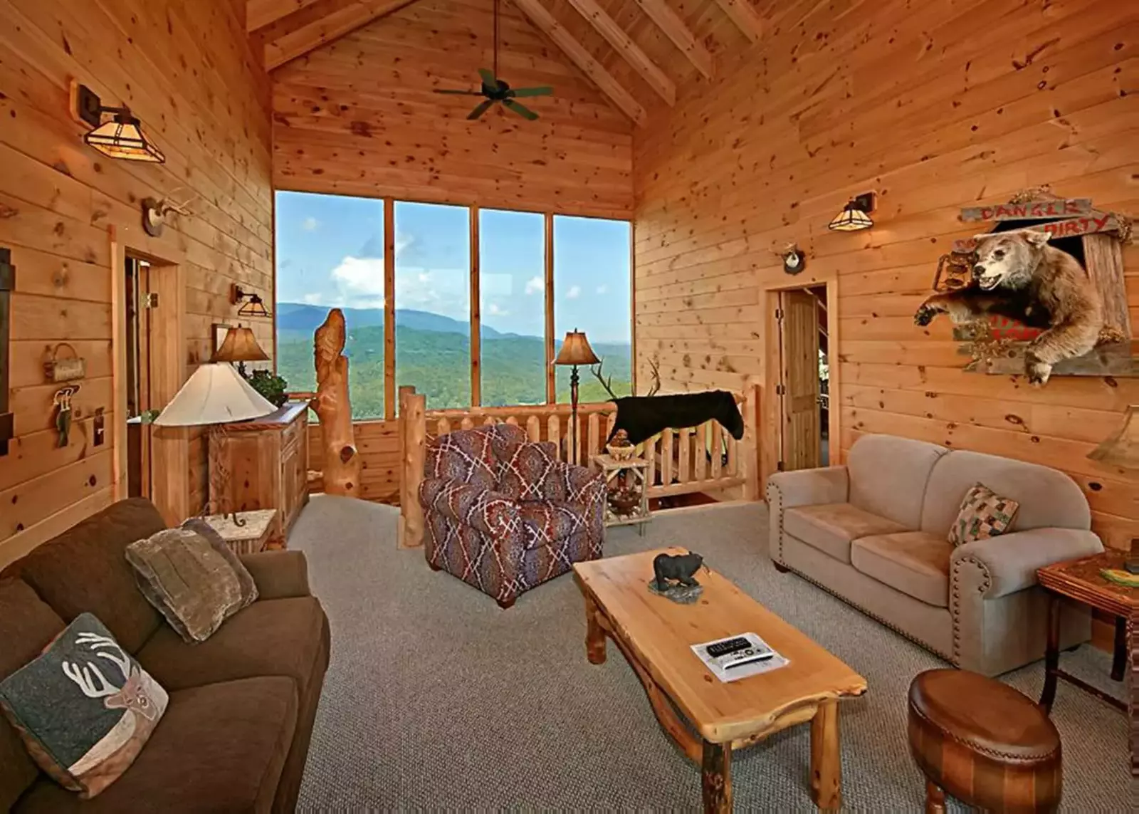  A second sitting area with views from both sides of the cabin.