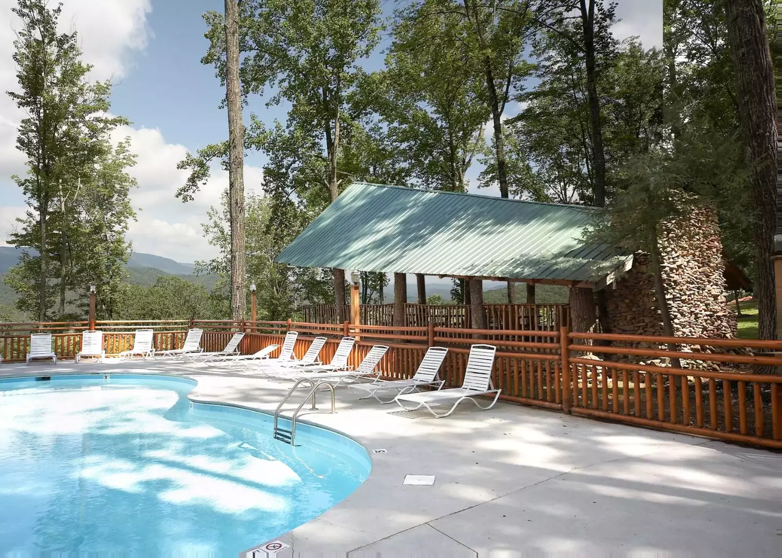  Enjoy the Community Pool