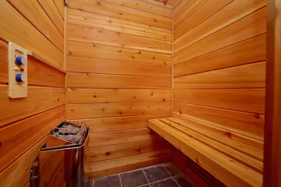 Property image, Interior, of Eagles Nest