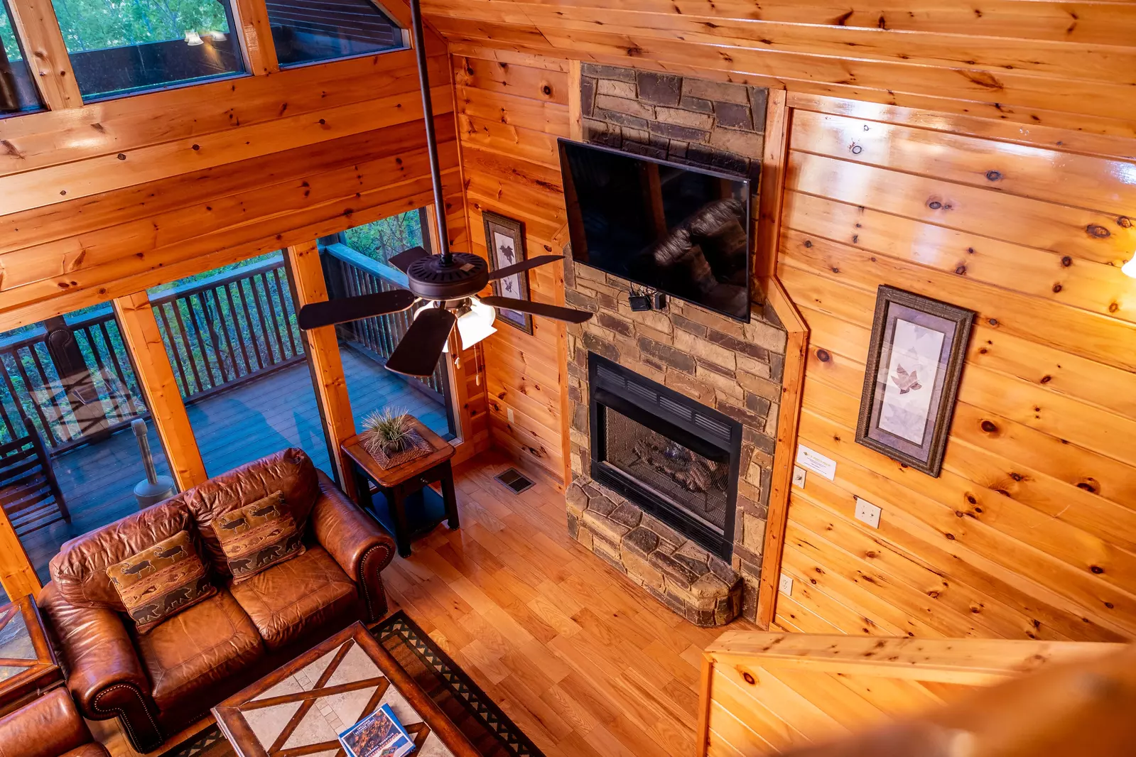 Property image, Interior, of Eagles Nest