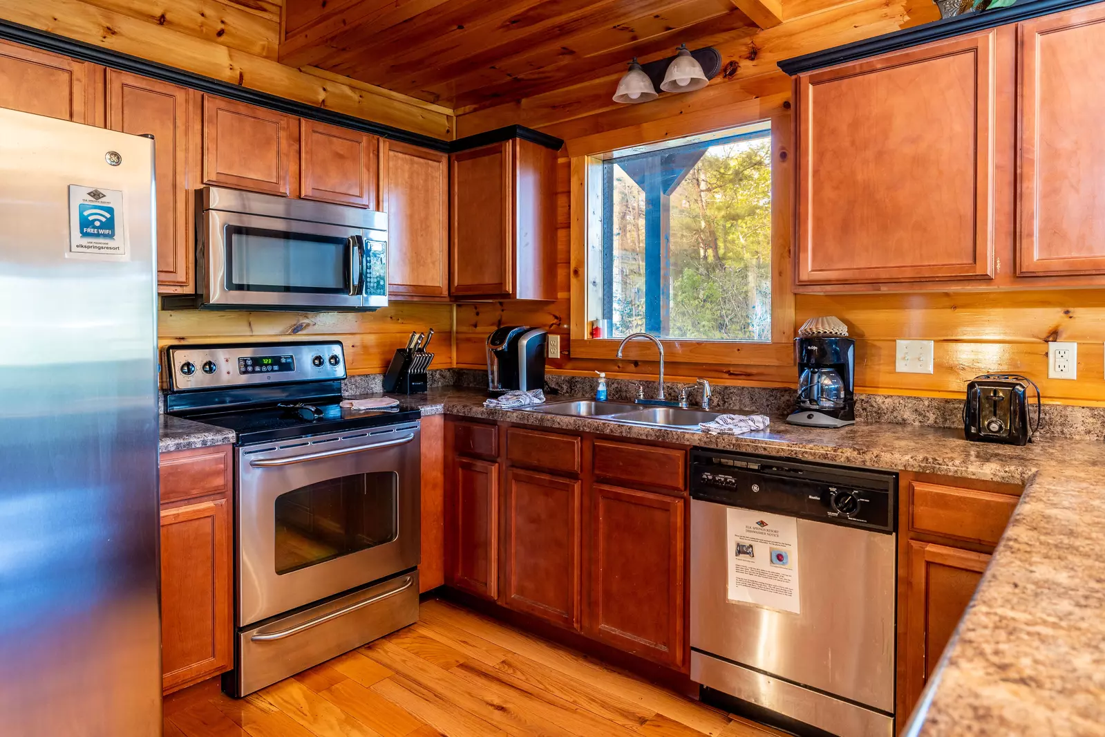 Property image, Interior, of Eagles Nest