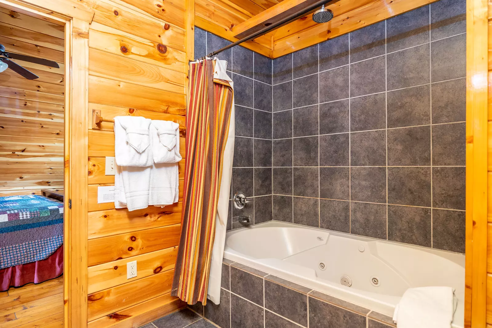 Property image, Interior, of Eagles Nest
