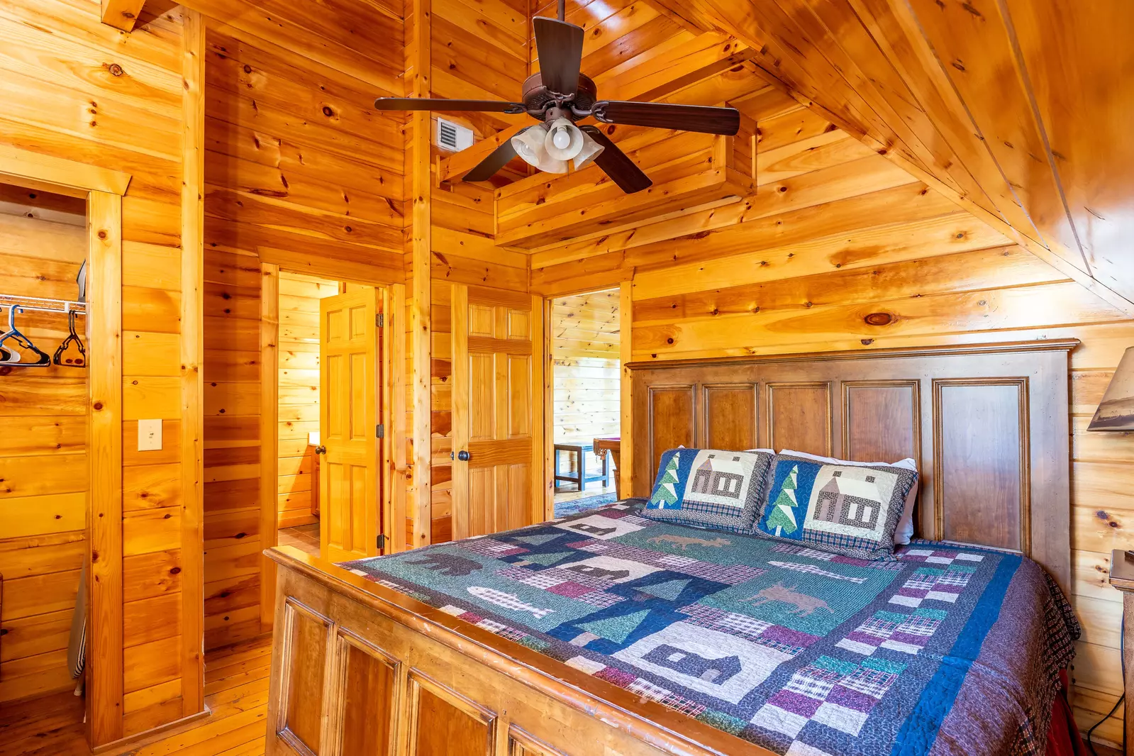 Property image, Interior, of Eagles Nest