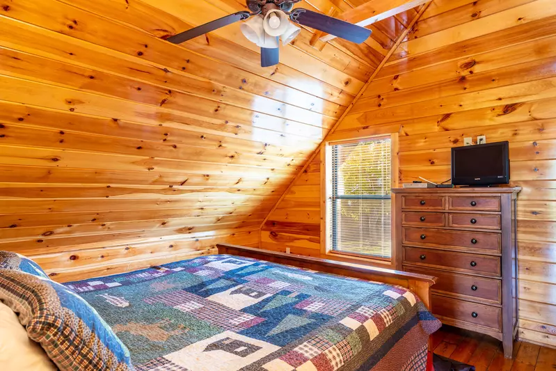 Property image, Interior, of Eagles Nest