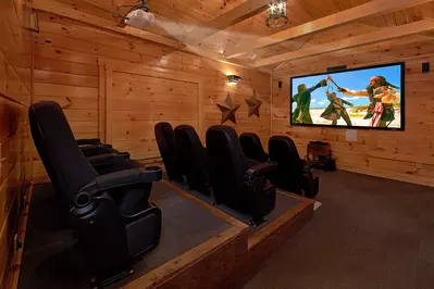 Property image, Interior, of Misty Mountain Lodge