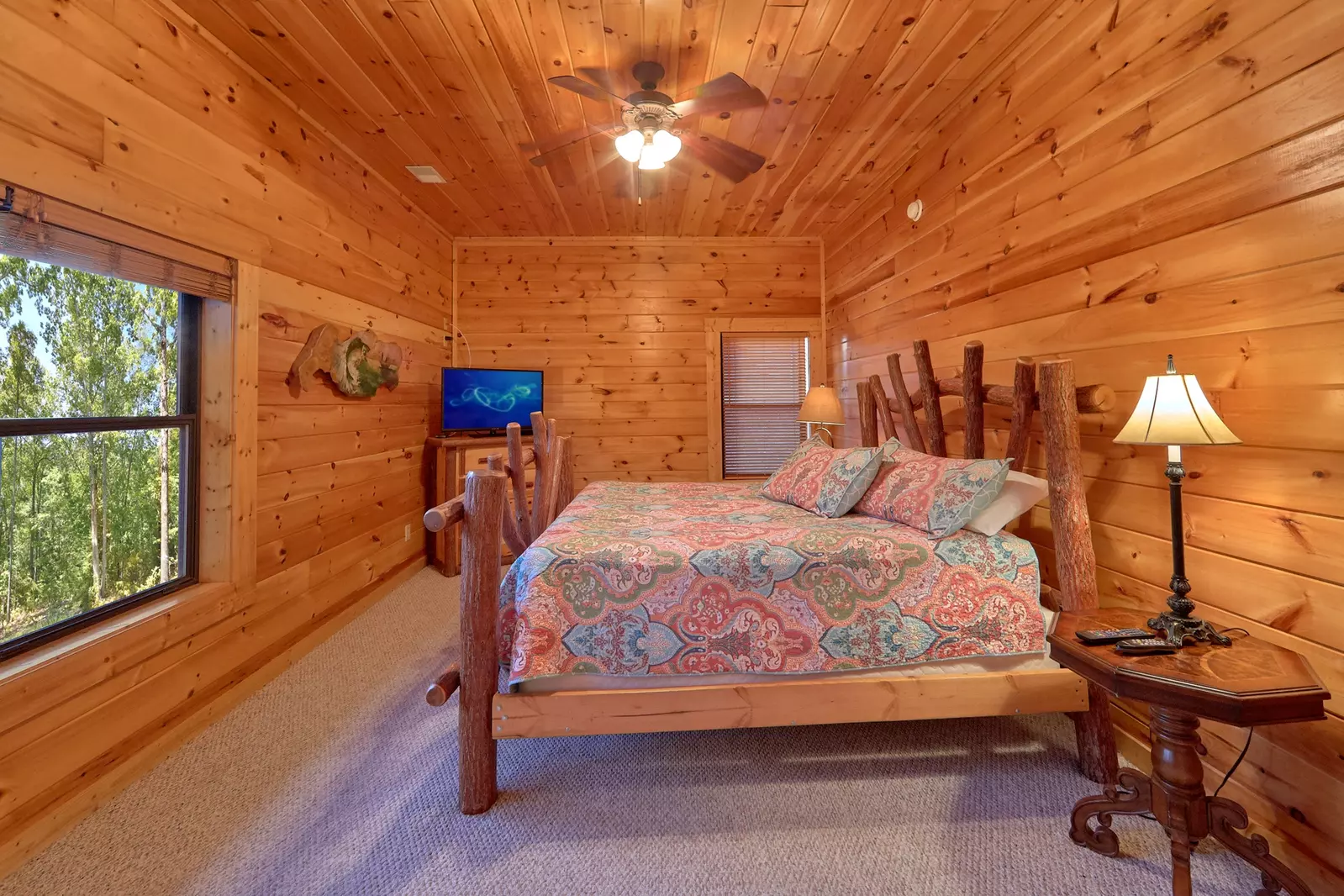 Property image, Interior, of Misty Mountain Lodge