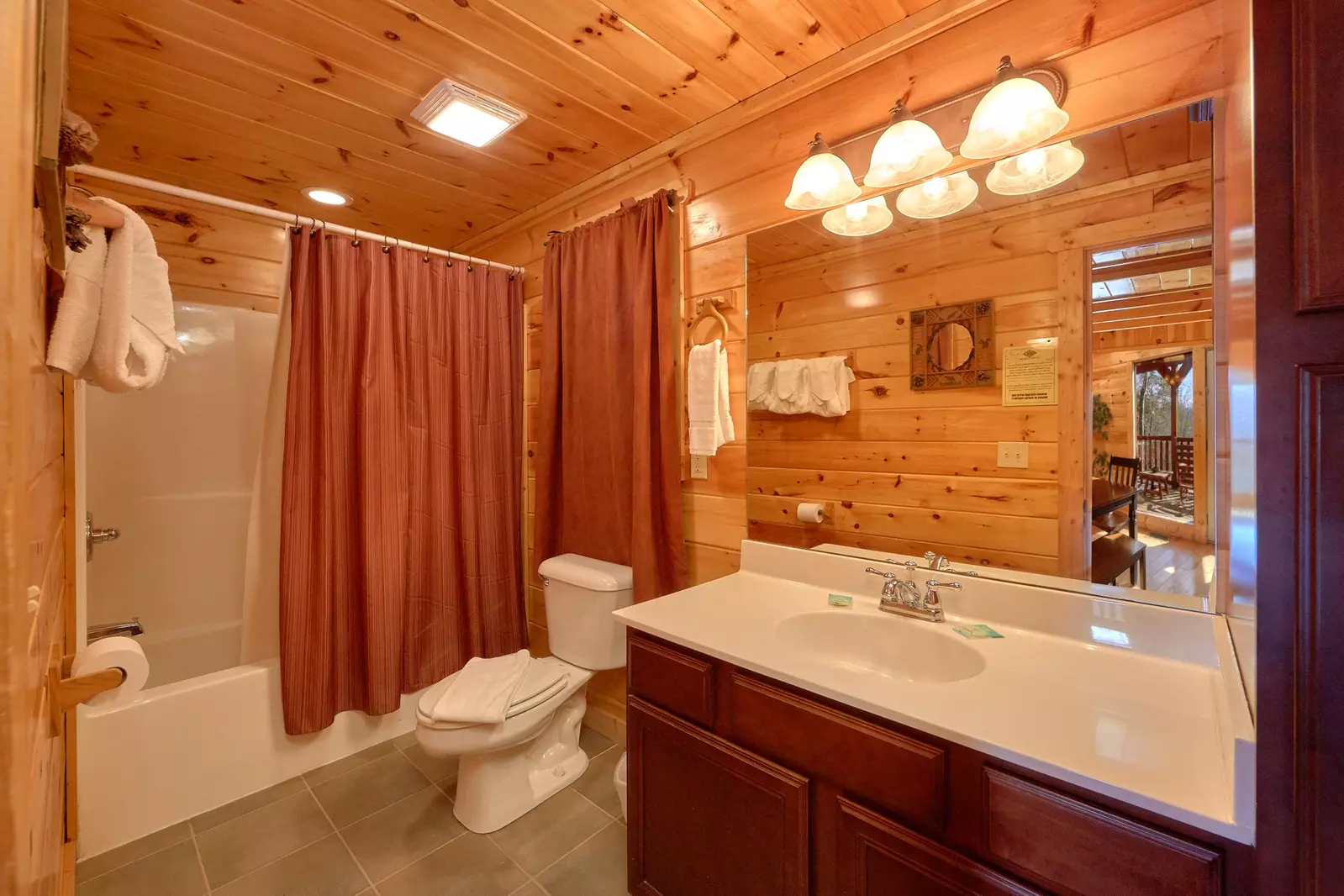 Property image, Interior, of Beary Cozy
