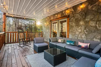Property image, Interior, of Mountain Laurel