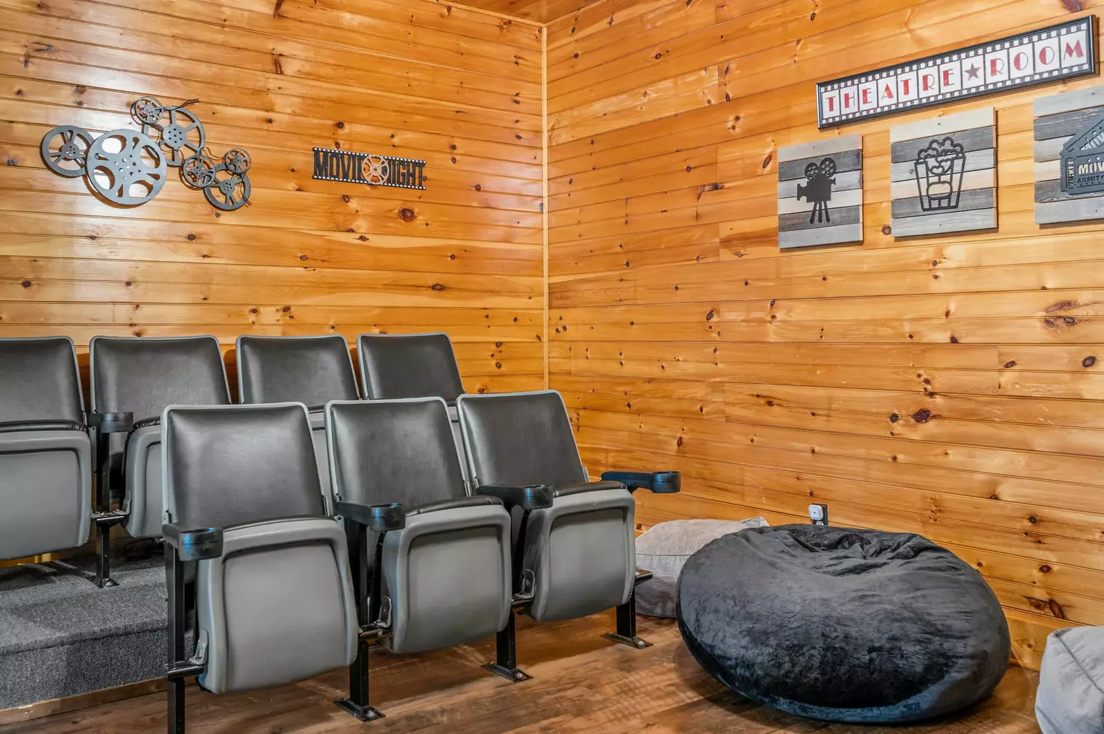 Property image, Interior, of Mountain Laurel