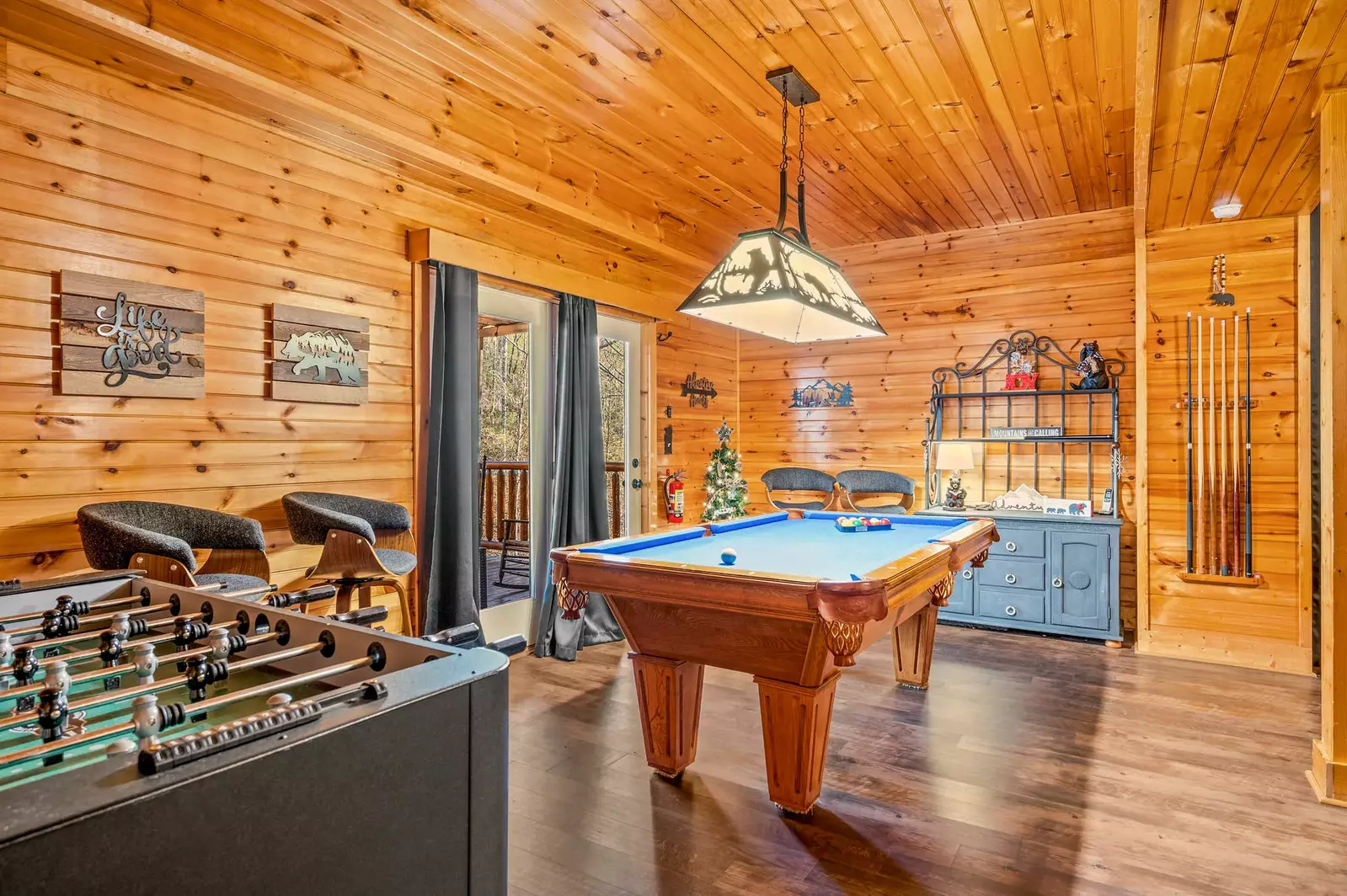 Property image, Interior, of Mountain Laurel