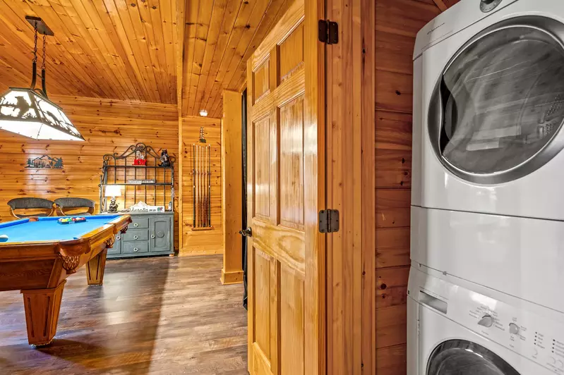 Property image, Interior, of Mountain Laurel