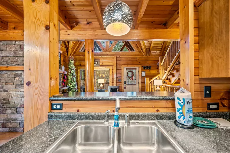 Property image, Interior, of Mountain Laurel