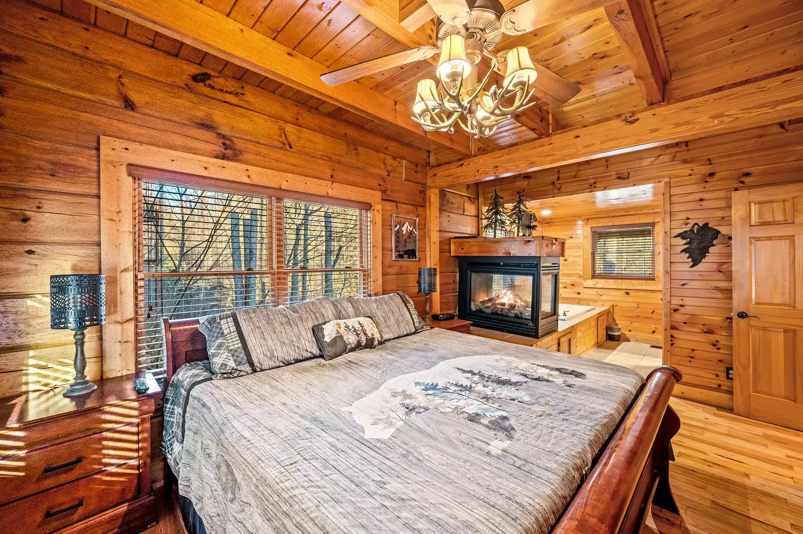Property image, Interior, of Mountain Laurel
