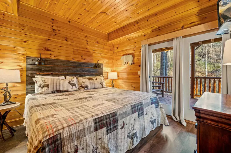 Property image, Interior, of Mountain Laurel