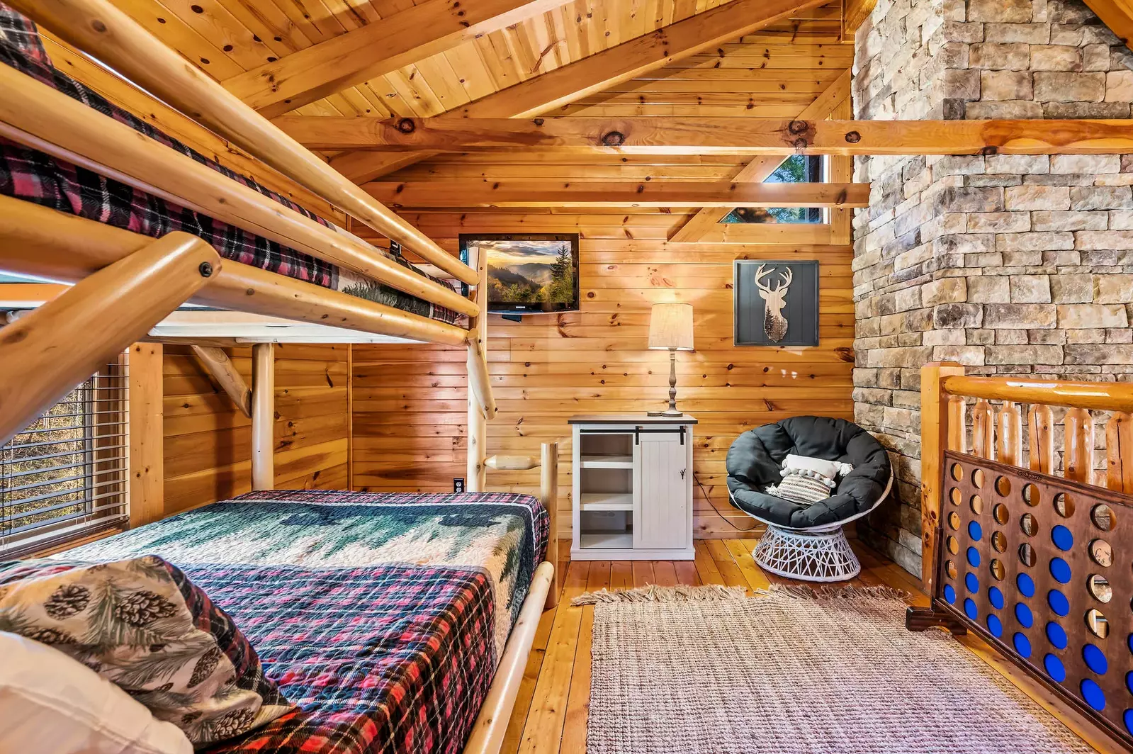 Property image, Interior, of Mountain Laurel