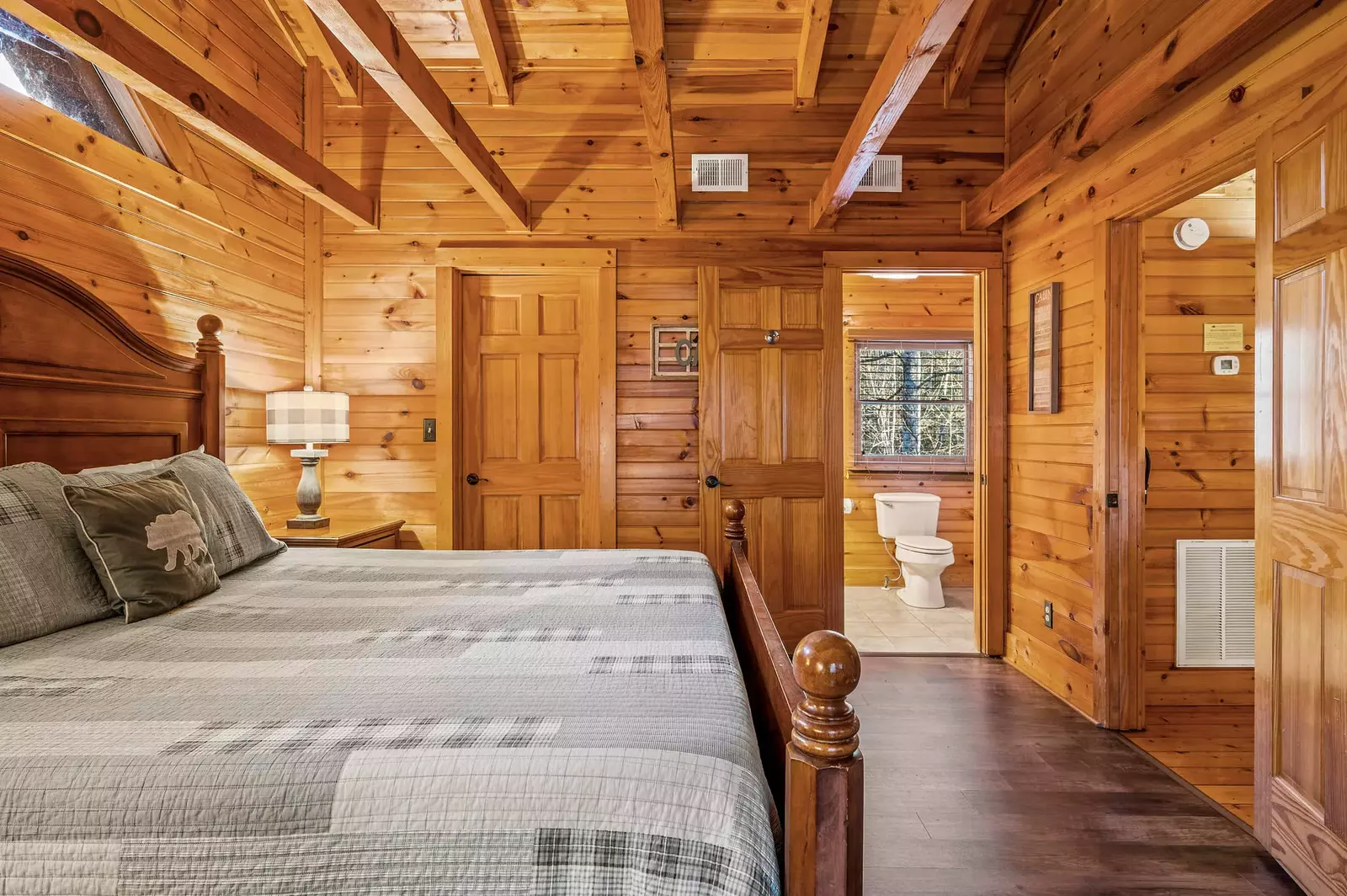 Property image, Interior, of Mountain Laurel