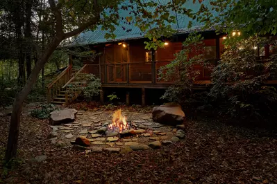 Property image, Interior, of Creeksong
