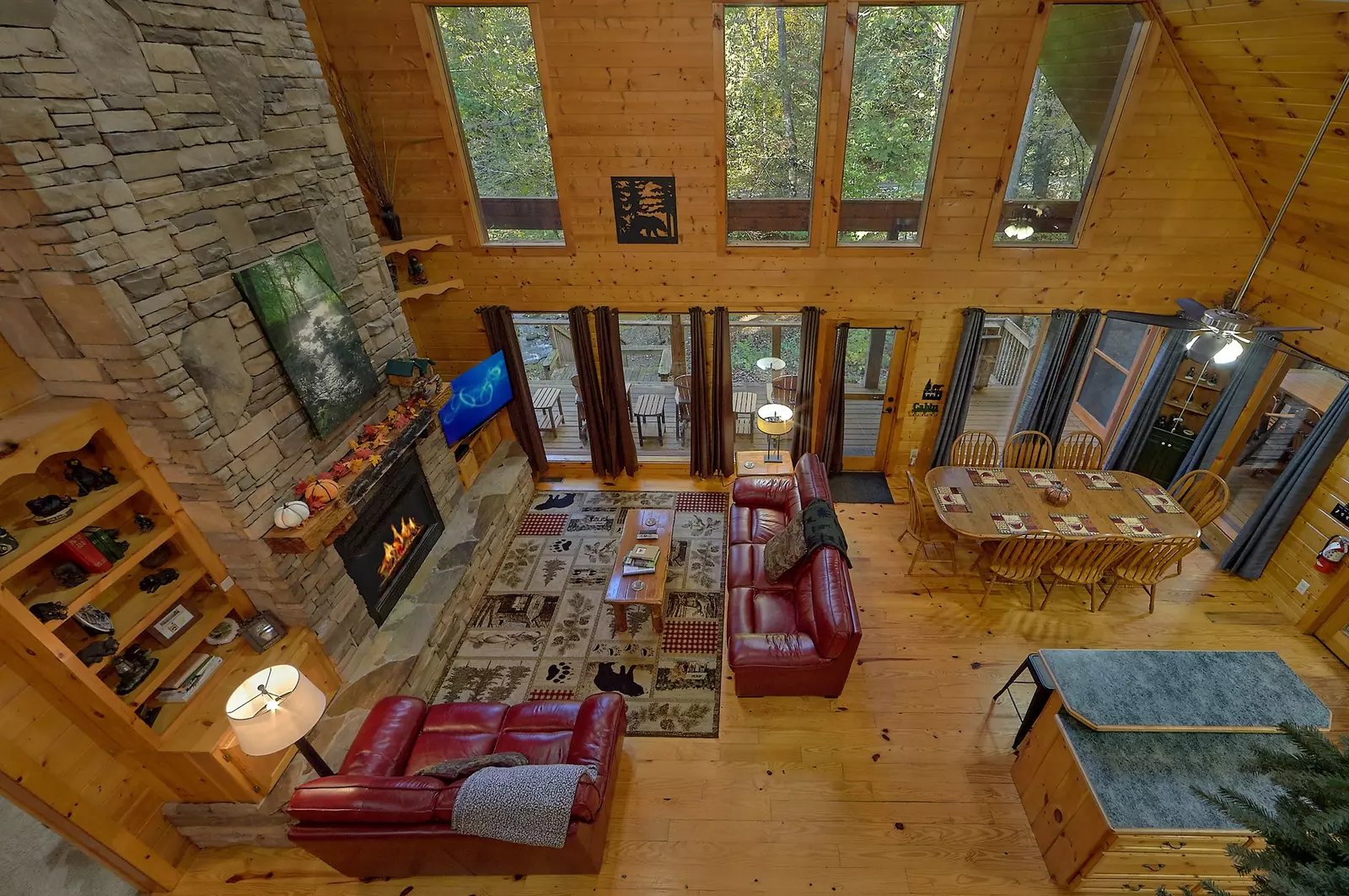Property image, Interior, of Creeksong
