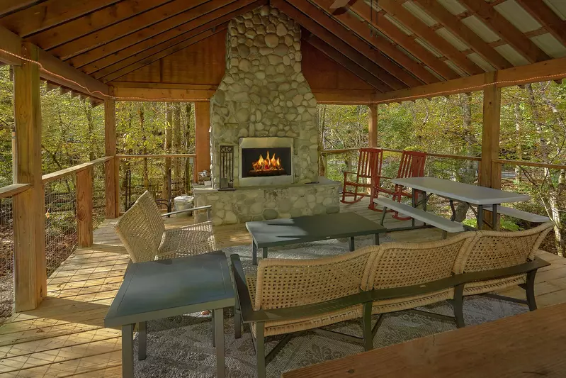 Property image, Interior, of Creeksong