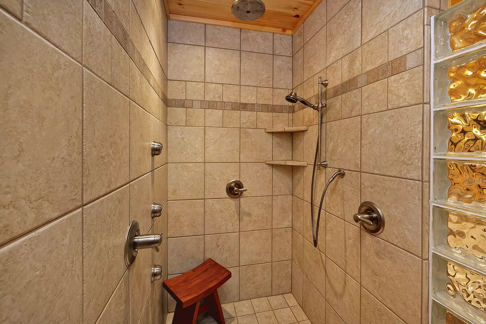 Property image, Interior, of Ever After