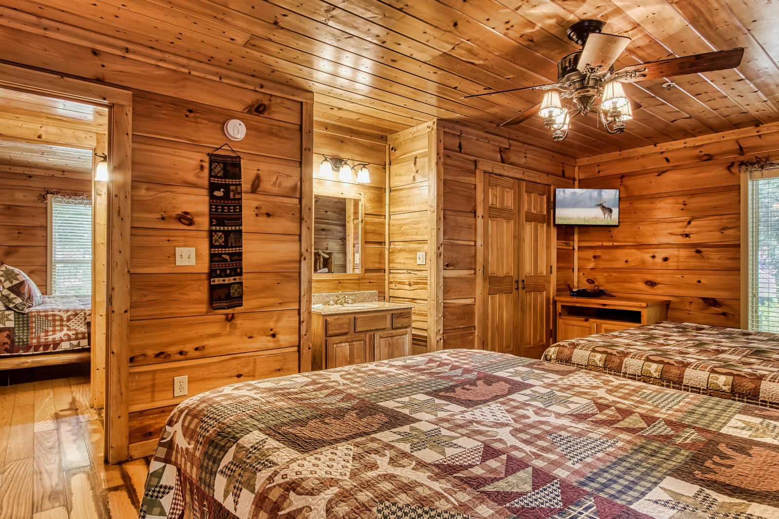Property image, Interior, of Big Bear Lodge