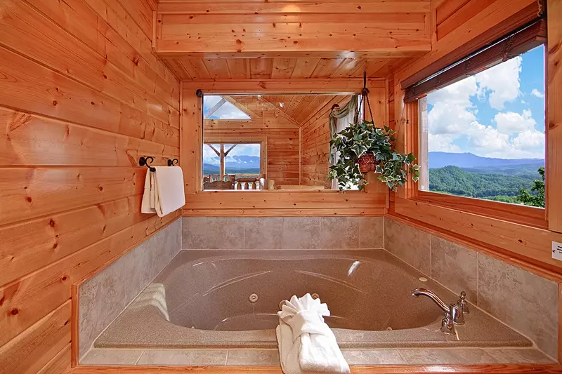 Property image, Interior, of Smoky Sunrise (#53)