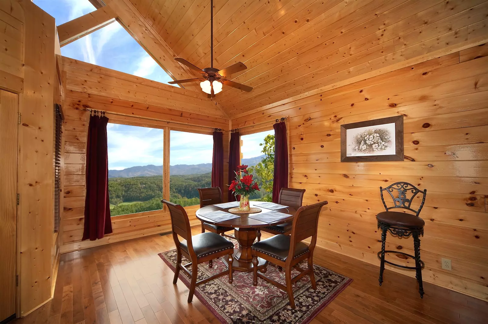 Property image, Interior, of Above the Tree Tops (#49)