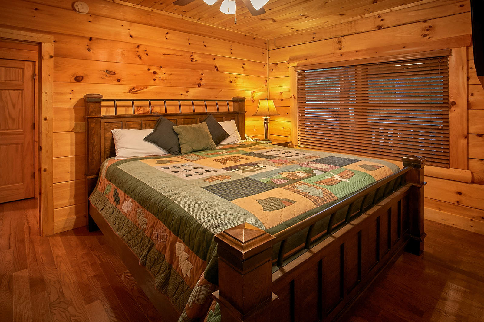 Property image, Interior, of Pinnacle Vista