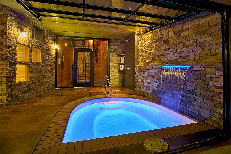 Property image, Interior, of Urban Cowboy