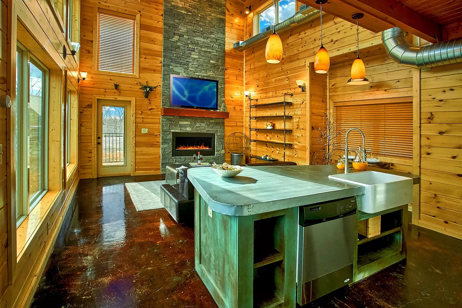 Property image, Interior, of Urban Cowboy