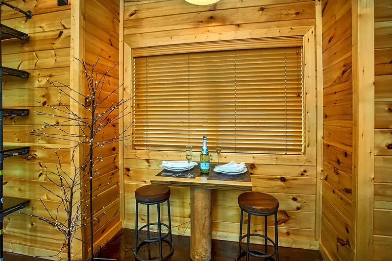 Property image, Interior, of Urban Cowboy