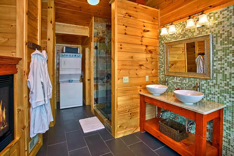 Property image, Interior, of Urban Cowboy