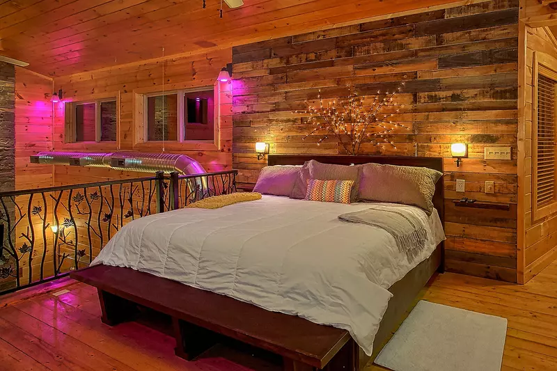 Property image, Interior, of Urban Cowboy