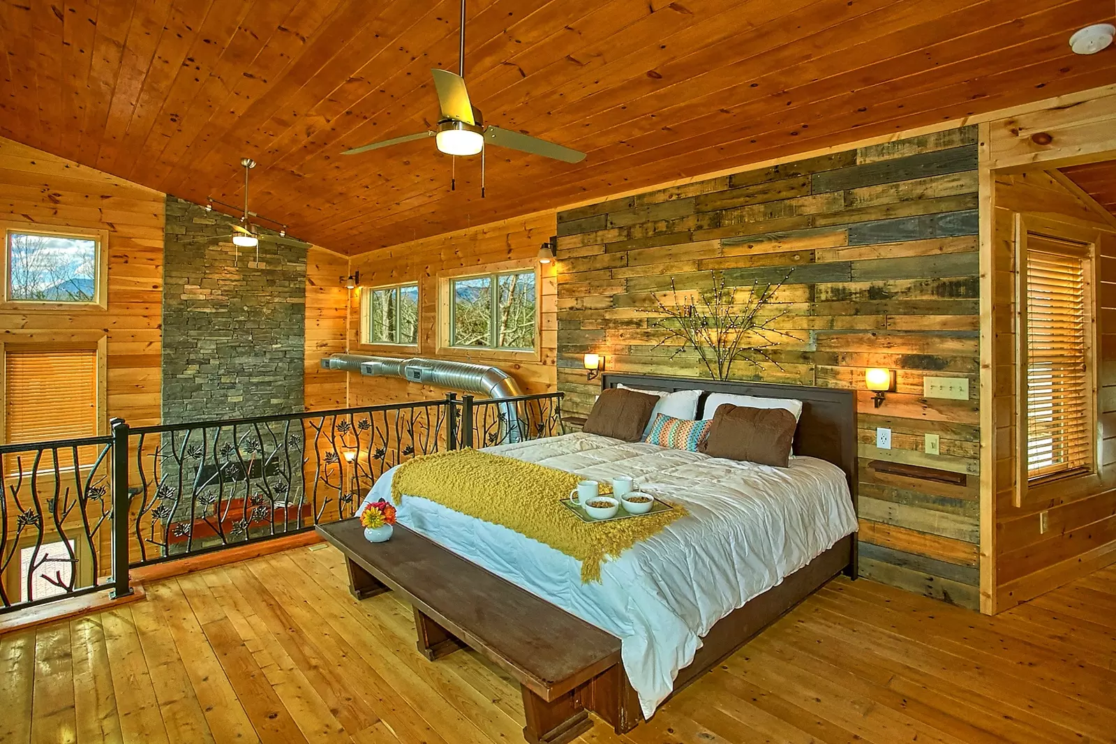 Property image, Interior, of Urban Cowboy