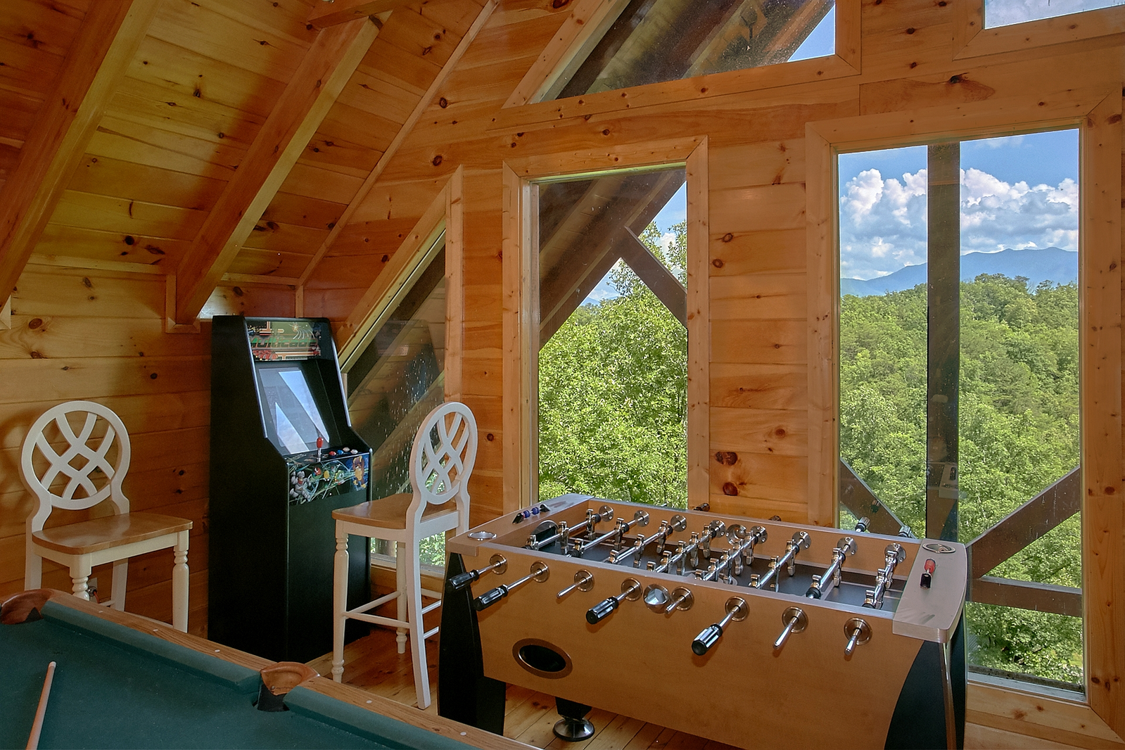 Property image, Interior, of A Mountain View Theater Lodge