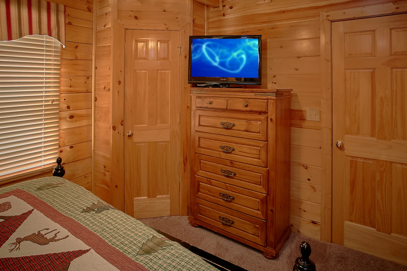 Property image, Interior, of A Mountain View Theater Lodge