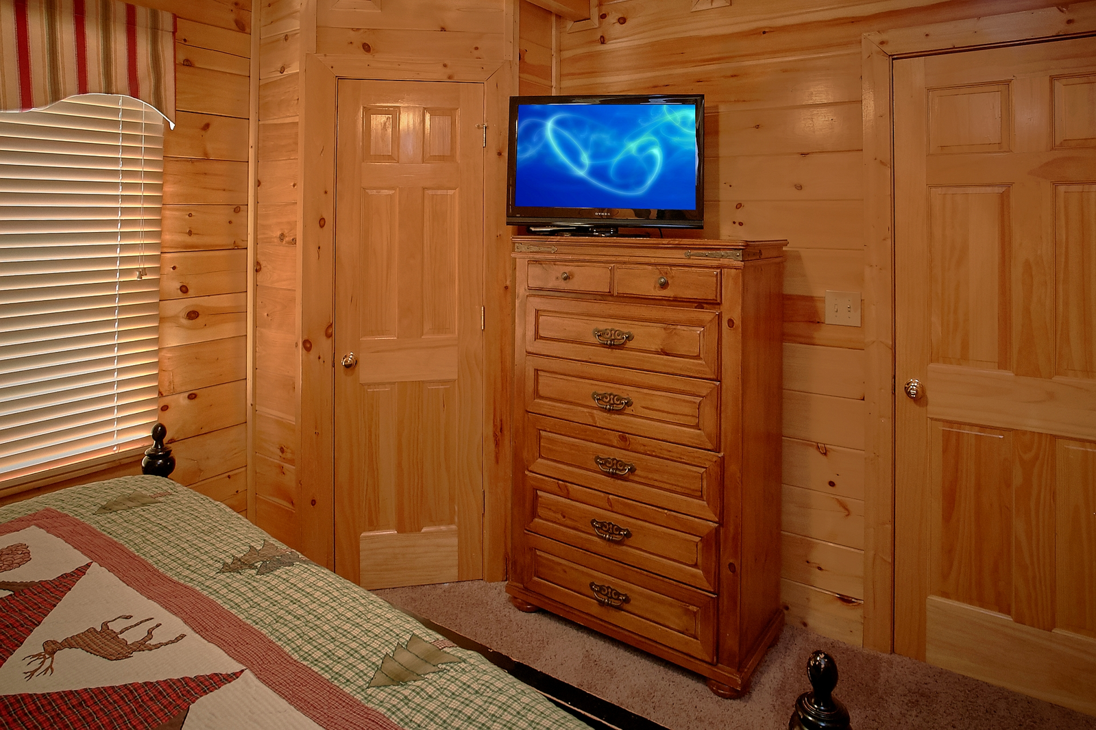 Property image, Interior, of A Mountain View Theater Lodge