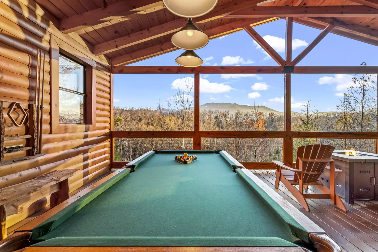 Property image, Interior, of Love Me Tender