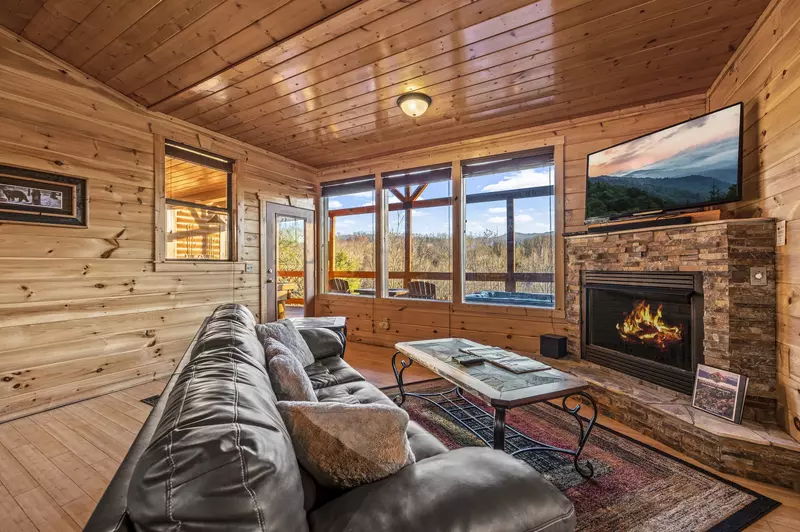 Property image, Interior, of Love Me Tender