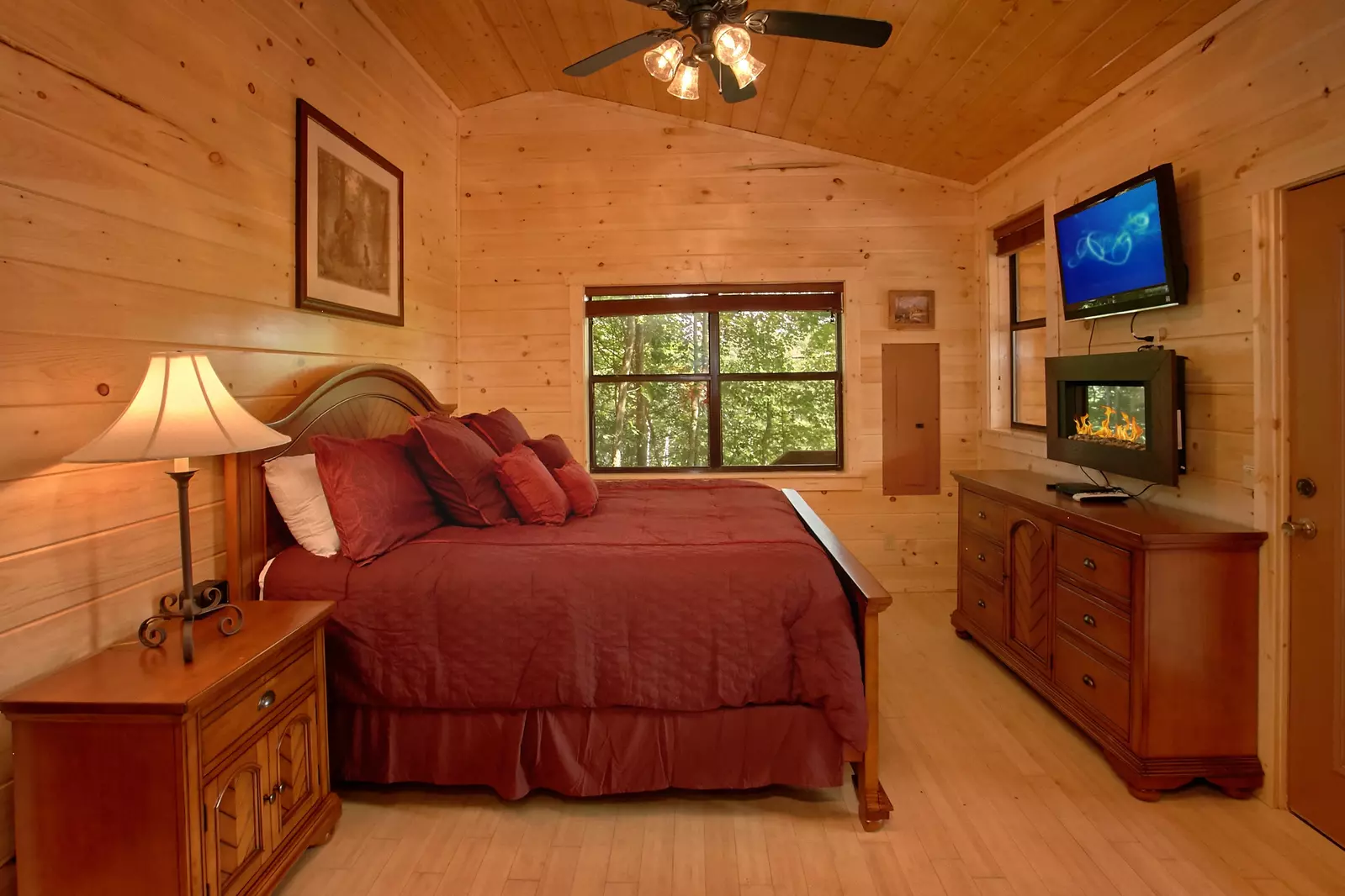 Property image, Interior, of Love Me True